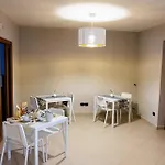 Almi فندق مبيت وإفطار