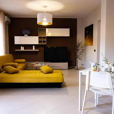 Almi Bed & Breakfast *