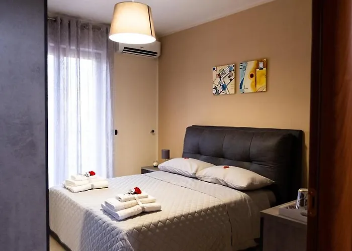 Almi Bed and Breakfast 3*